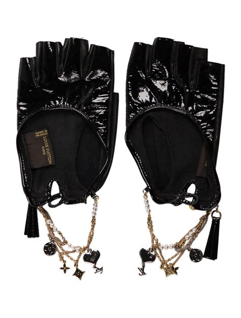 louis vuitton hats for women|Louis Vuitton fingerless gloves.